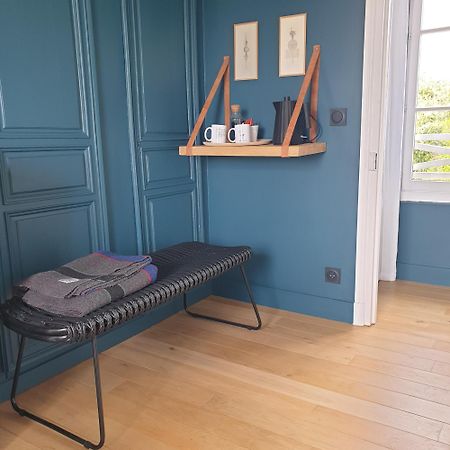 Par Hasard ou pas Bed & Breakfast Saint-Martin-aux-Chartrains Bagian luar foto