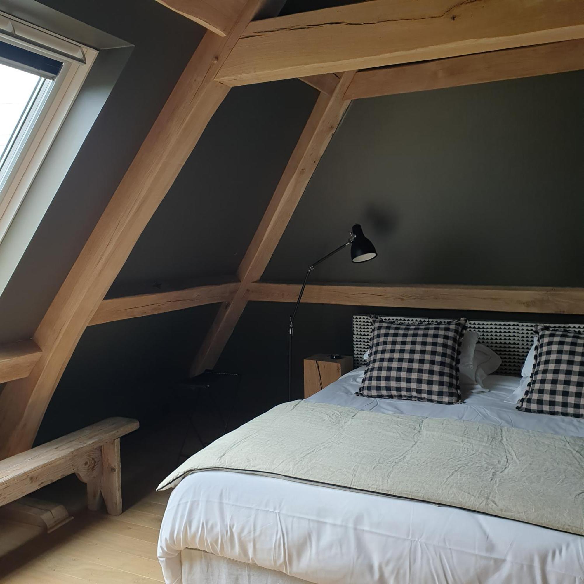 Par Hasard ou pas Bed & Breakfast Saint-Martin-aux-Chartrains Bagian luar foto